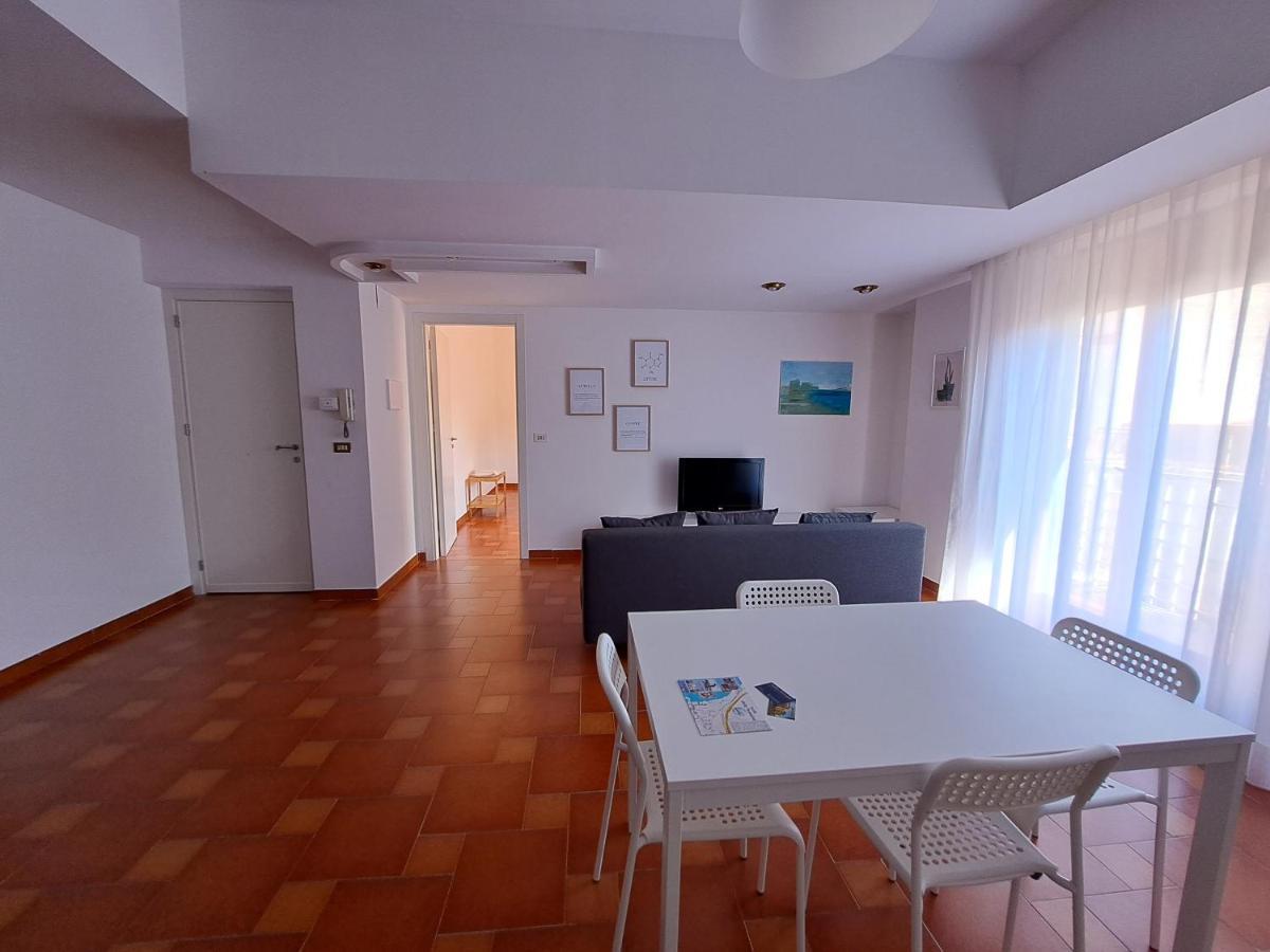 Casavacanze Nel Blu Scirocco 伊索拉戴里费米尼 外观 照片